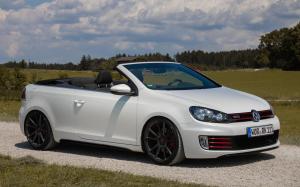 Volkswagen Golf GTi Cabriolet on Vossen Wheels (VPS-310)